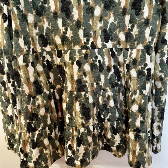 Fall Ruffled Sweater - Picture 8 of 9